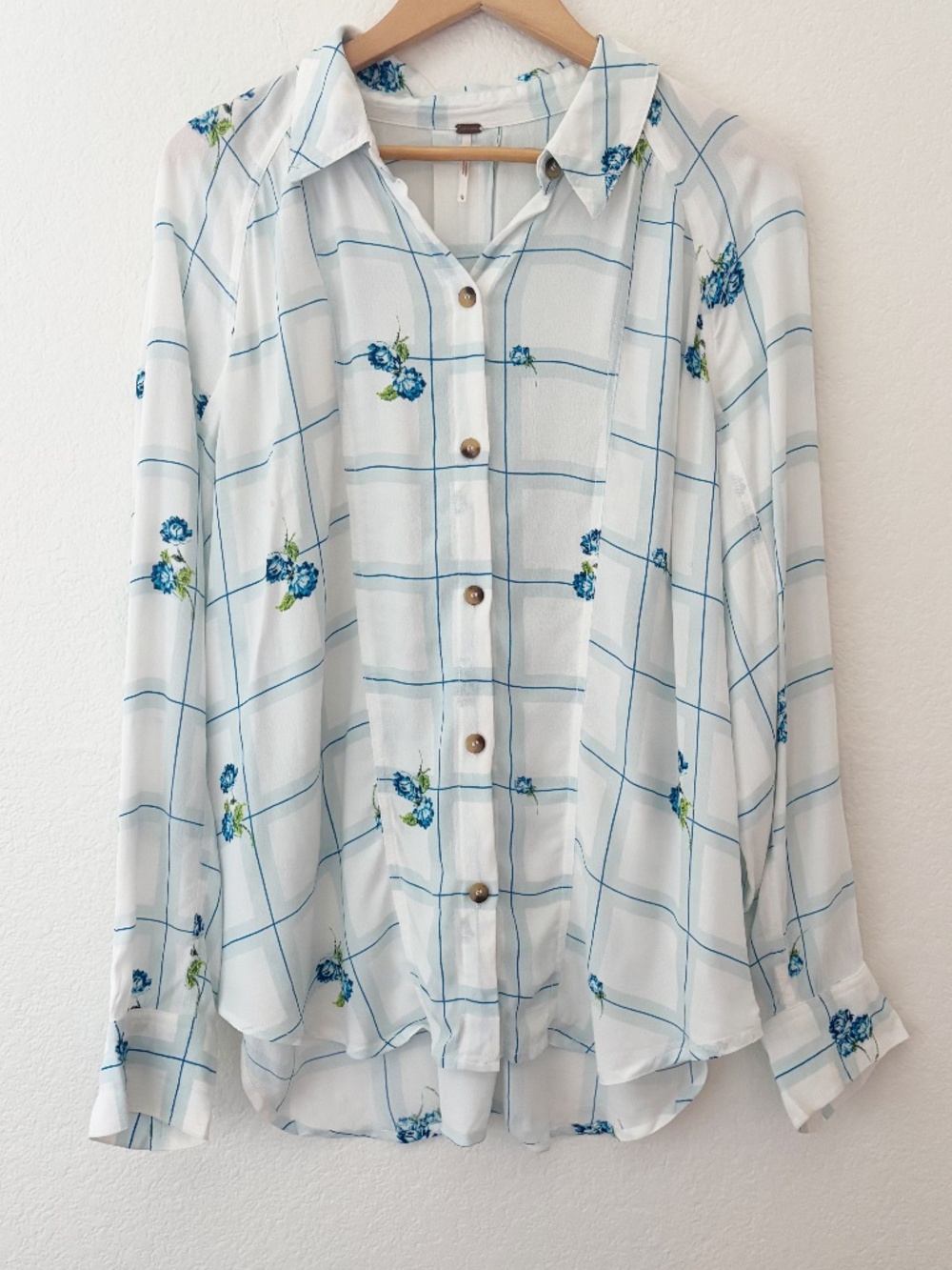 Free People window to my heart lattice floral button down shirt size Large